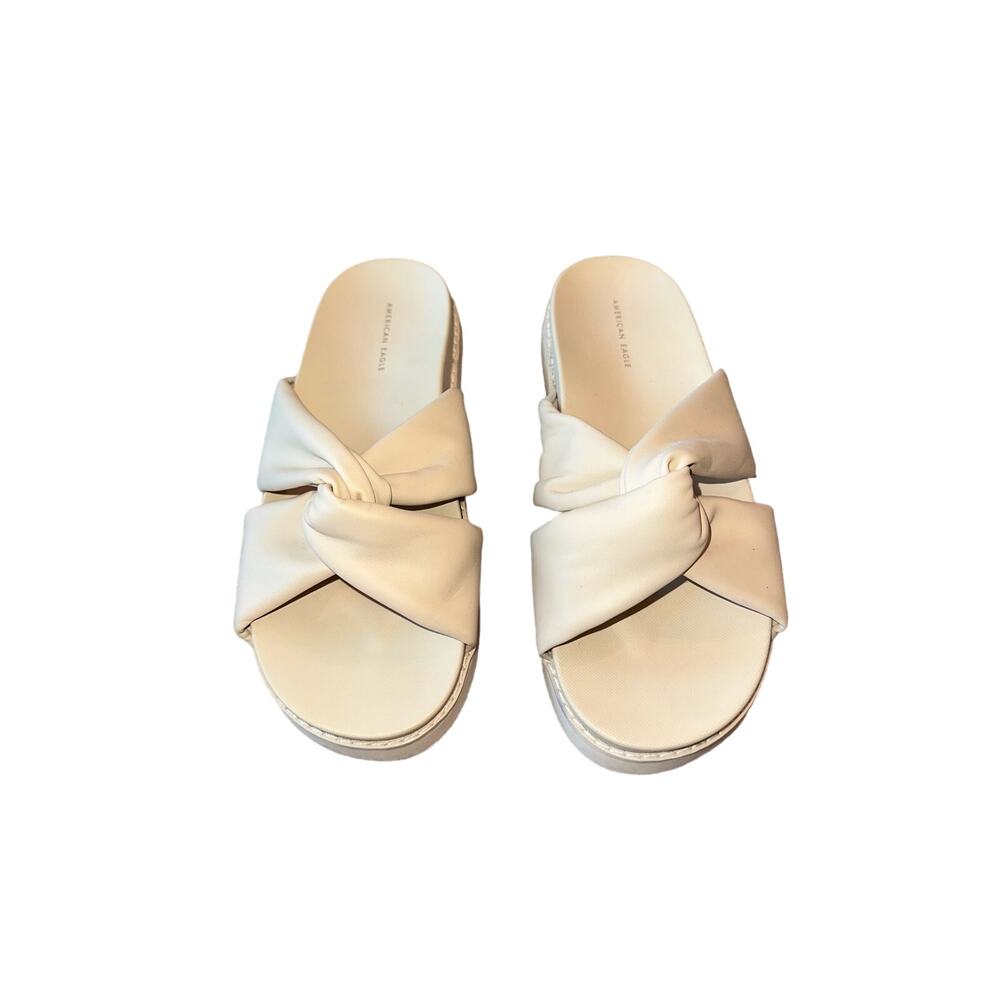 American eagle sandals